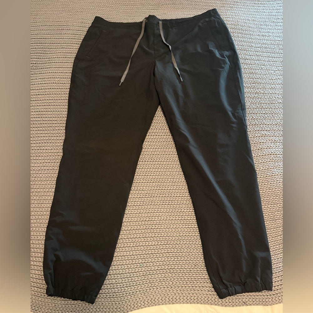 Eddie Bauer Fleece Lined Joggers